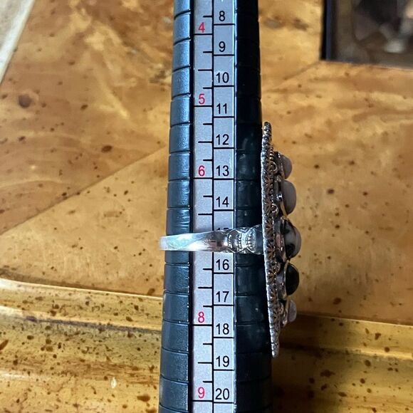 White Buffalo Sterling Silver Statement Ring Size 7 - Picture 8 of 9